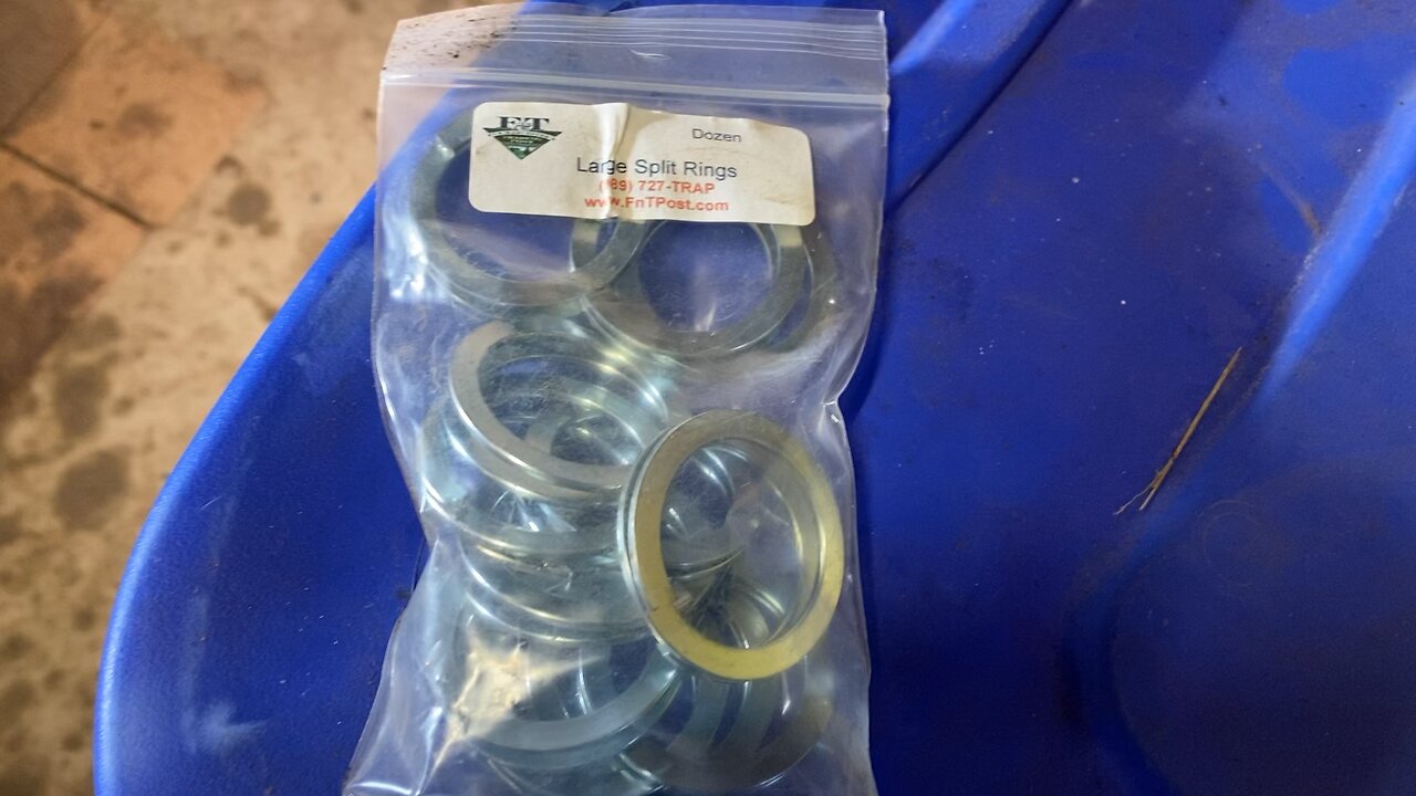 Coyote Trapping. Split Ring Size #coyoteTrapping