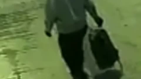 New Footage Of The Mysterious Pipe bomber.(Look it’s the pipe bomber everyone 🥱)