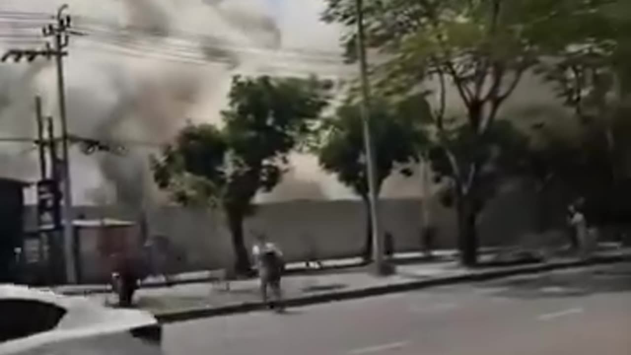 "BREAKING: Terrifying Skyscraper Collapse in Bangkok! 7.7 Quake Strikes Thailand