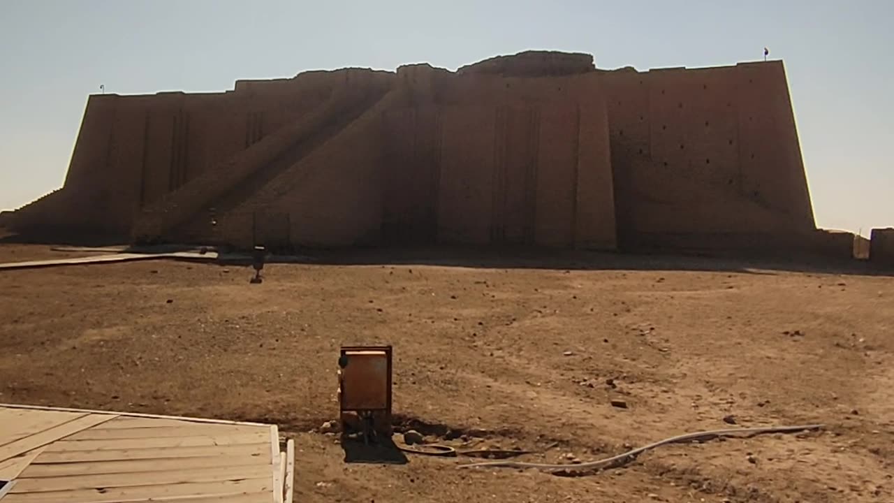 Antiquities of Iraq 5000 years ago. Ziggurat