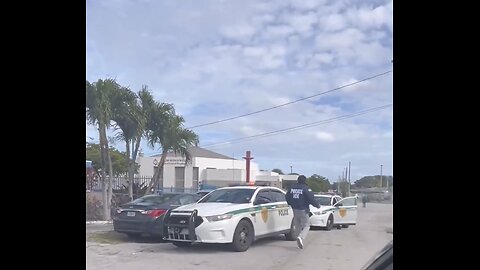 ICE AGENTS RAID MIGRANT HOME IN FLORIDA👲🏠👲🚔💫