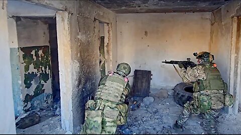 Intense POV Combat Footage – Russian Forces Attack Ukrainian Positions