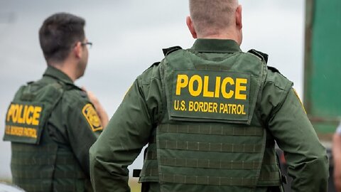 Human Trafficker deletes himself while in custody | Texas Border Patrol checkpoint