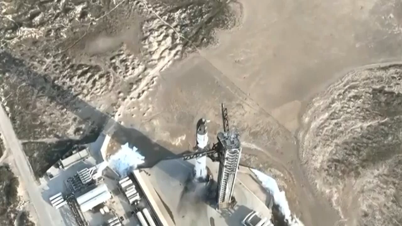 SpaceX Starship test flight ends with another explosion