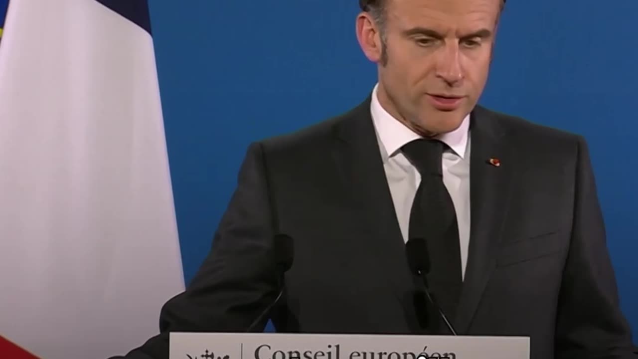 Macron le responde a Putin