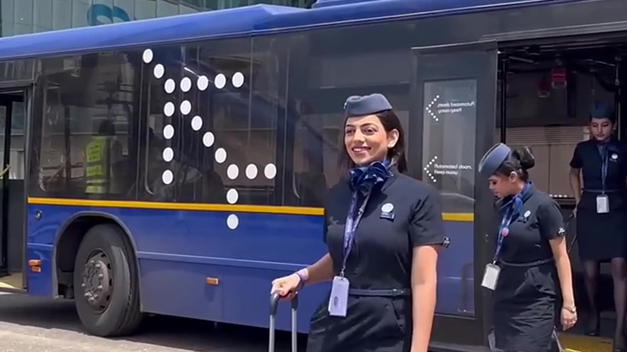 In-flight Services | Cabin Crew | IndiGo 6E