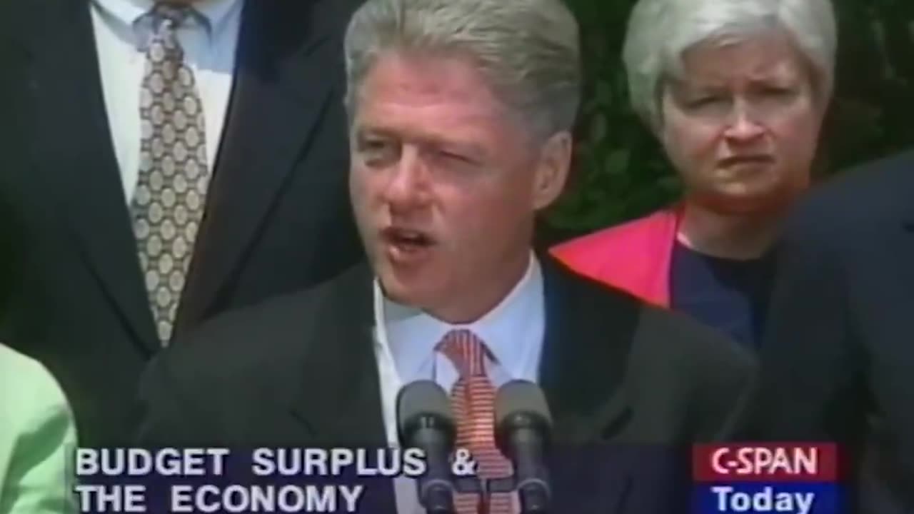 Original DOGE: 40-minute compilation of Bill Clinton and Gore cutting the federal workforce