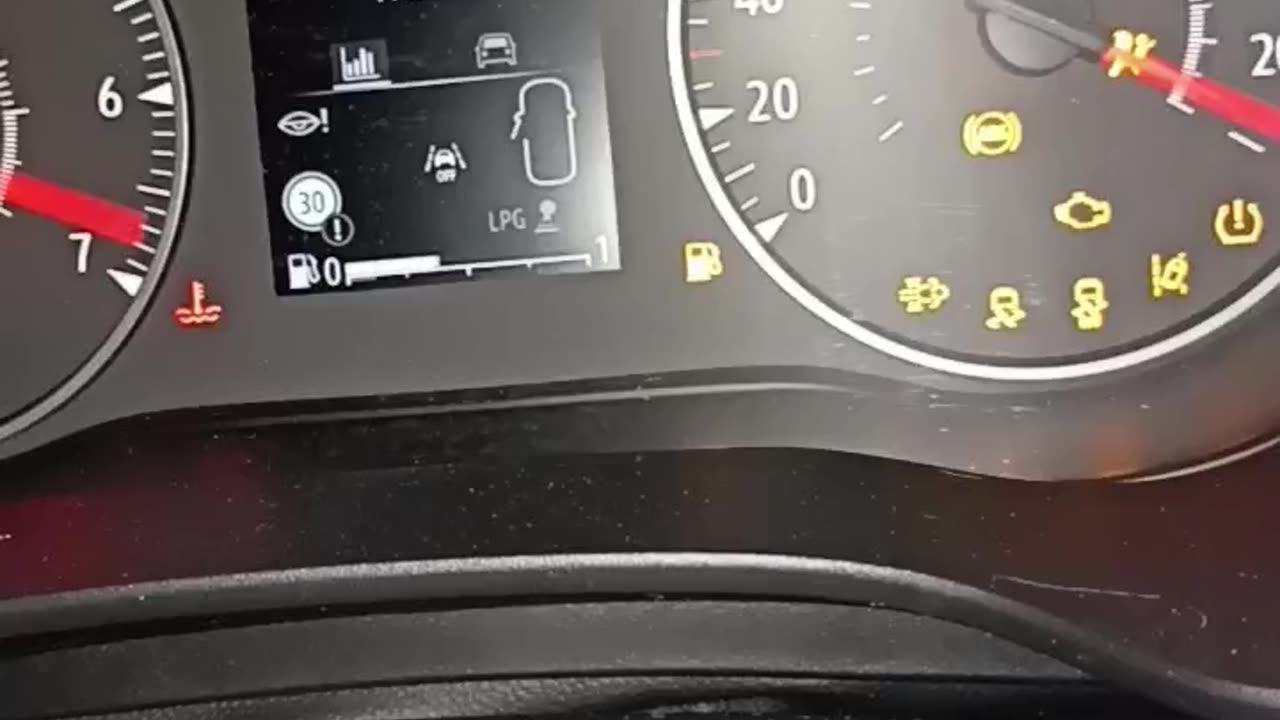 LPG warning light on Dacia Sandero: Where is it and what does it mean?
