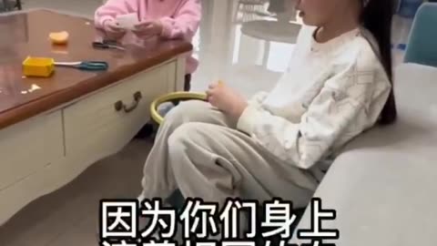 中国妈妈如何化解孩子之间的矛盾。How Chinese mothers resolve conflicts between their children.珍惜当下与家人的每一刻吧！