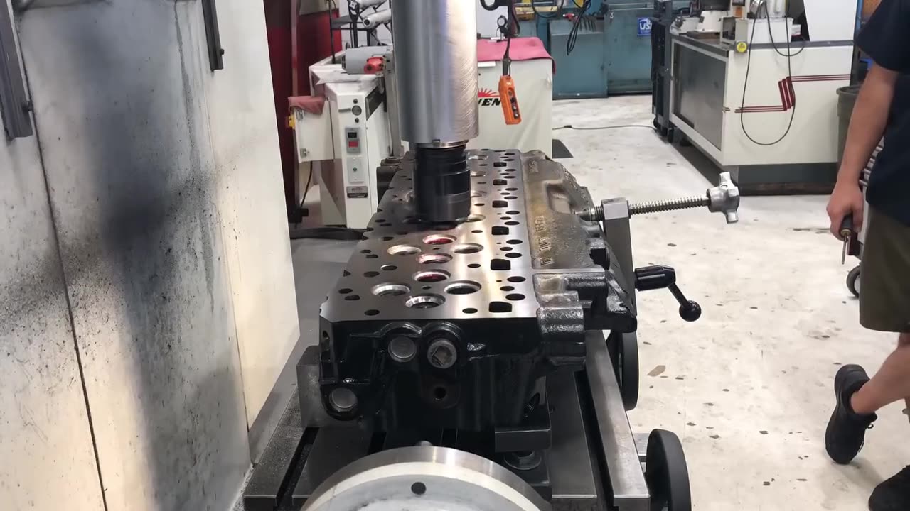 #autoshop #enginerepair #enginebuild #engineshop