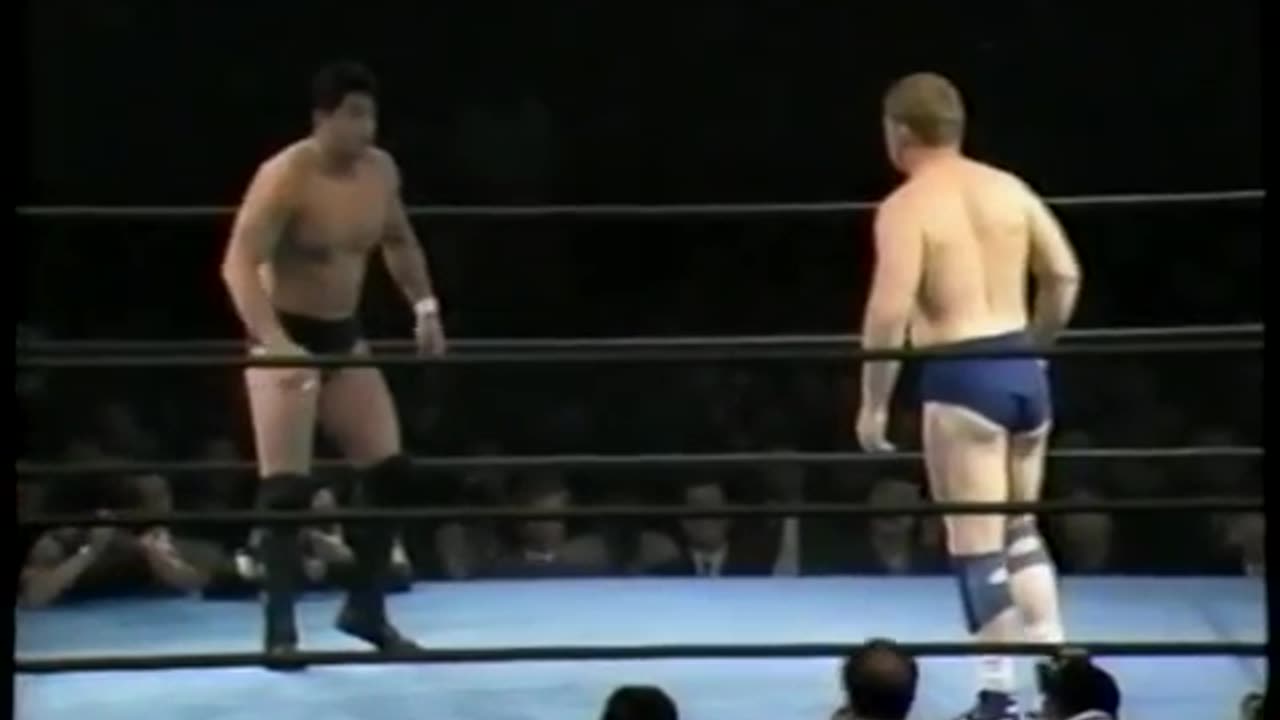 UWF 2.0 - Super Bout "Heartbeat" - Dec 21 1988 - Osaka Prefectural Gymnasium