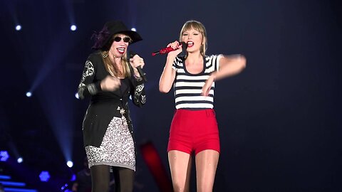 Taylor Swift and Carly Simon_ You_re So Vain
