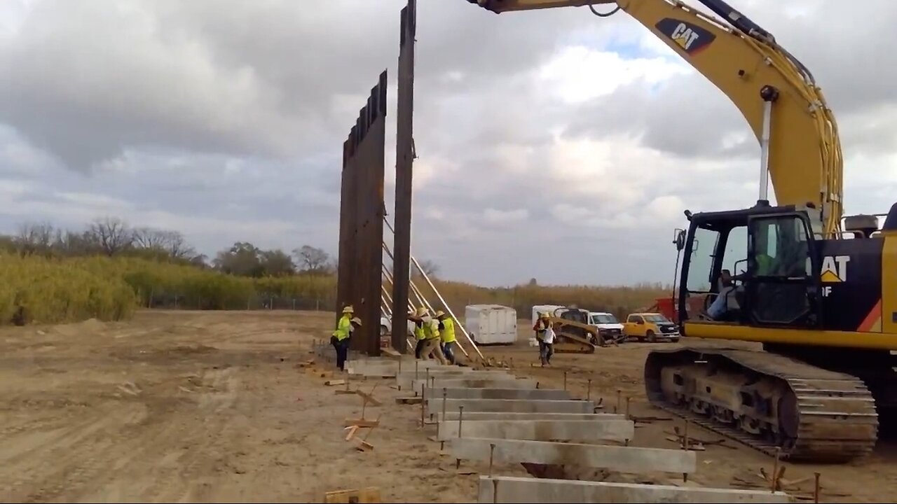 Texas Border Wall Construction Is Back!