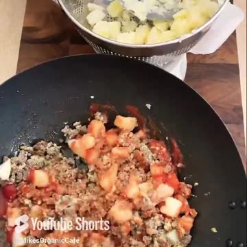 #Organic #Beef #Mince #Potato #Chunks & #Eggs