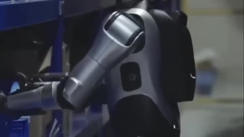 Humanoid Robots Take Over Factories!