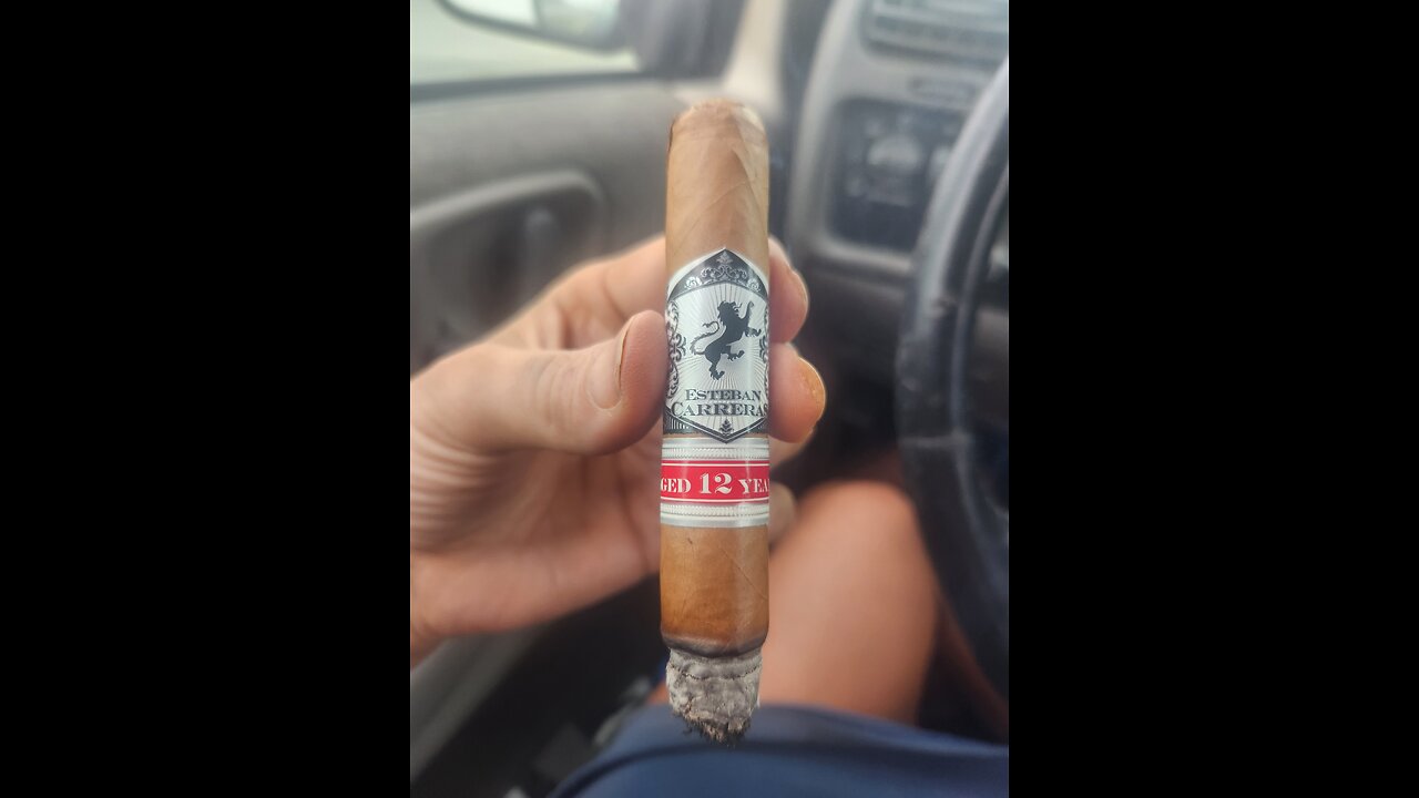 Esteban Carreras Aged 12 Years Lancero Connecticut Cigar Review