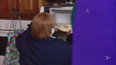 Kath and Kim season 2 episode 7
