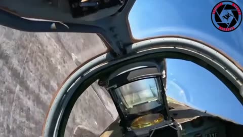 In-Flight Footage from a Russian Su-25 Cockpit During Combat Operations