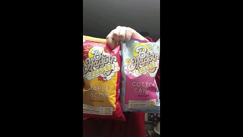 CEB - Be Happy Snacks: Maple Bacon & Coton Candy Popcorn