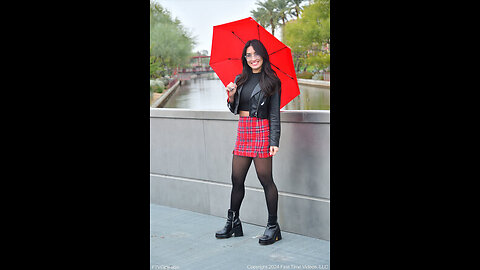 🟣 El PELIGROSO INFANTILISMO del FEMINISMO ESPAÑOL 🟣