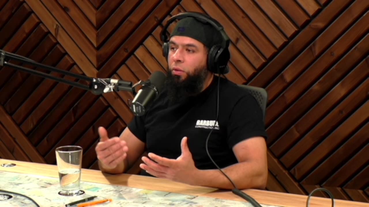 #346 Moez Zaman of Barbudo Construction Inc Talks about young workers, track framers and Mindset