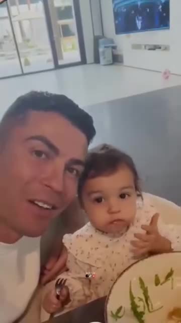 Cristiano and his daughter
