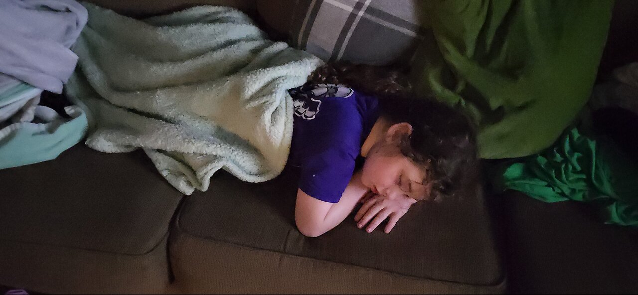 Ep. 365 - A Slow One With a Sick Sadie! 🙁