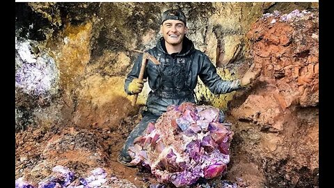 Found Rare $50,000 Amethyst Crystal While Digging At A Private Mine (Unbelievable Find)