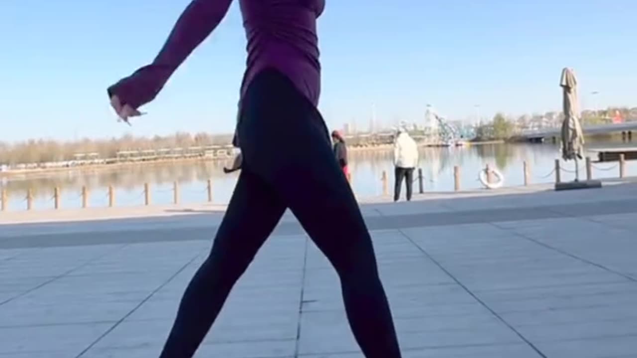 #dance#shorts#shortsvideo#Viral#shuttlecock Kicking