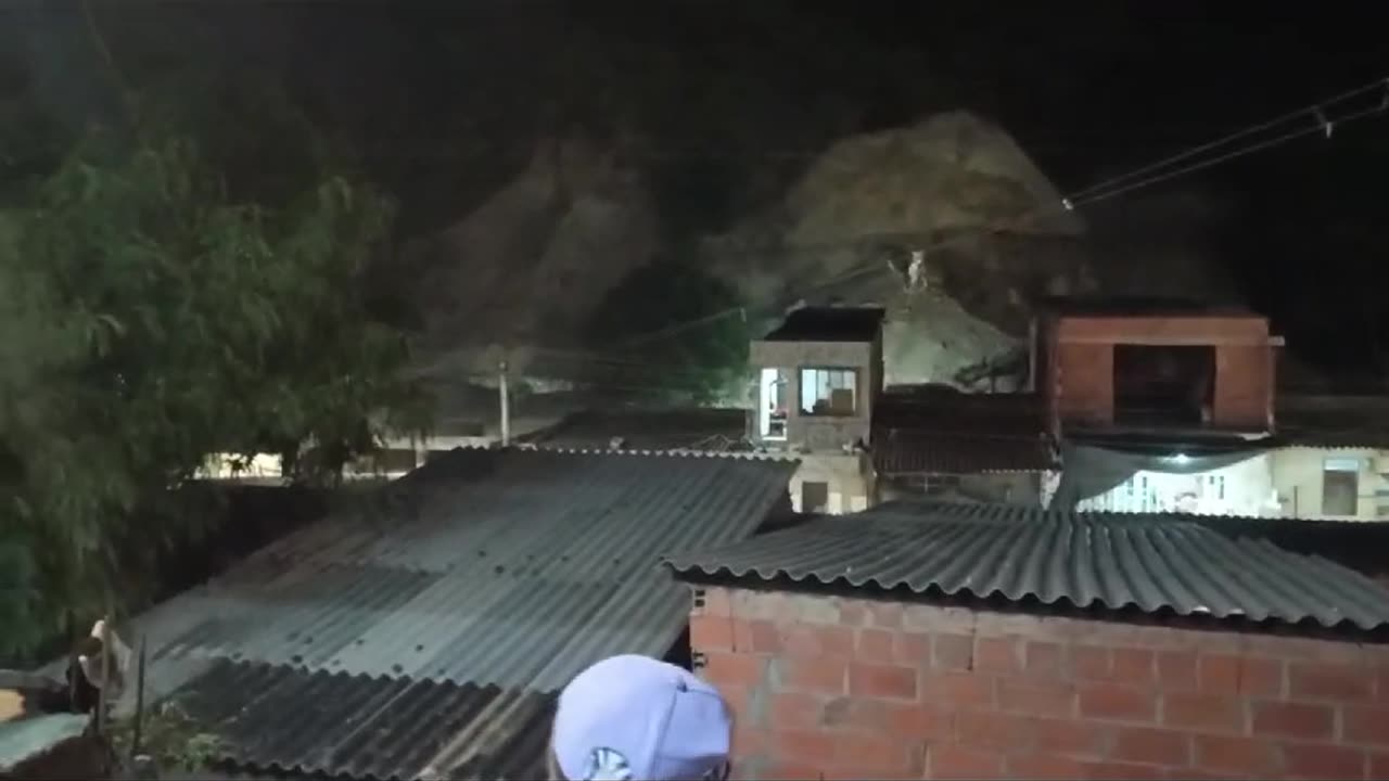 Deslizamiento de tierra en las faldas de La Popa