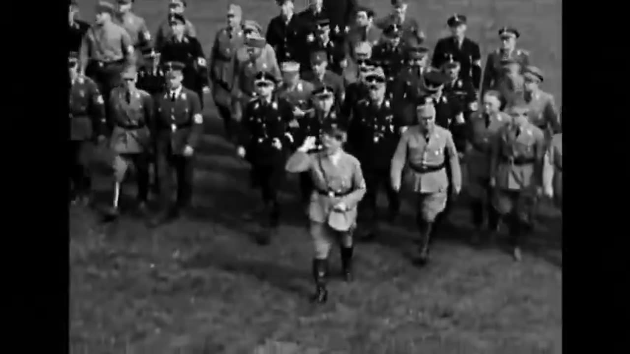 Hitler s First Christmas in 1933.mp4