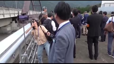 light speed train