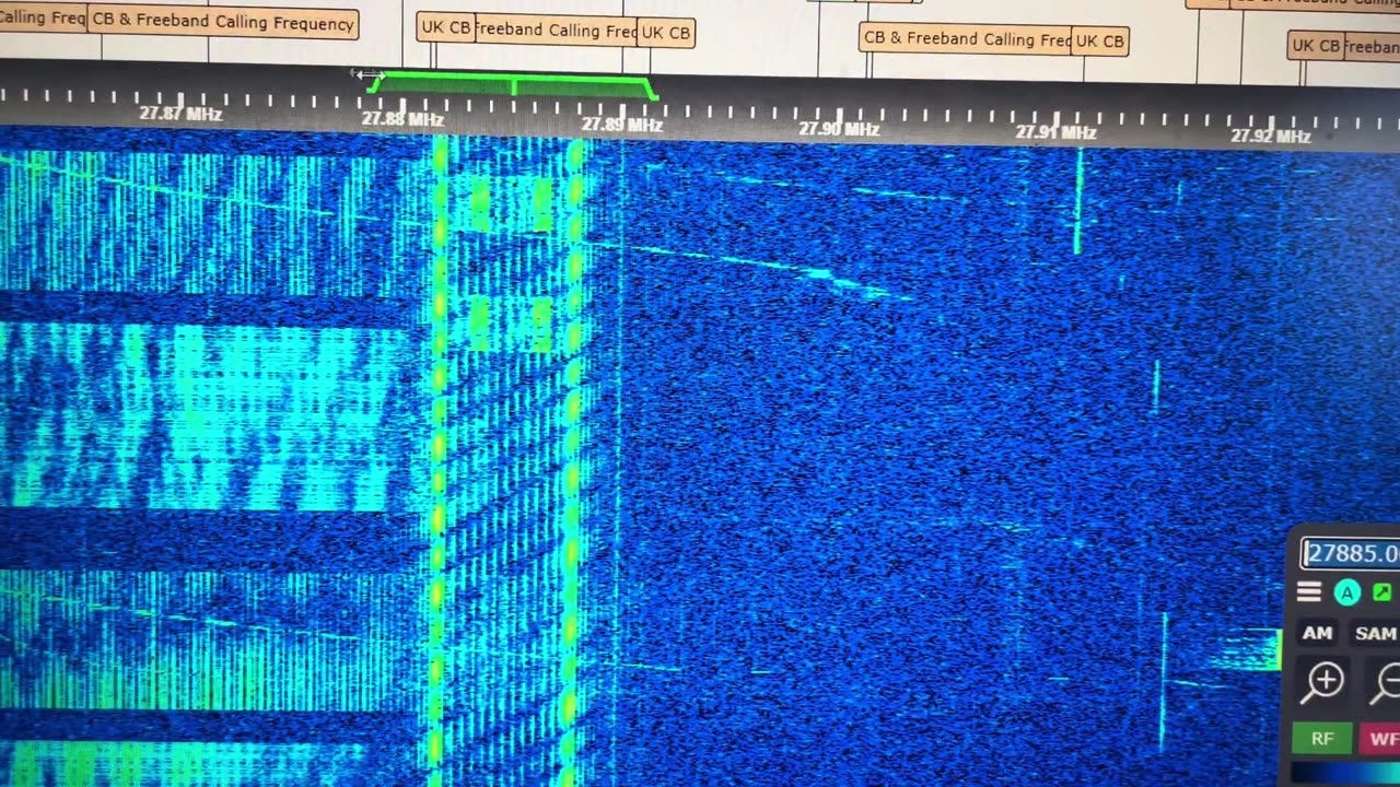 25.575 AM Brazil Comms 25575kHz Brazilian Radio Chatter LMR PMR Via G8JNJ SDR 30 August