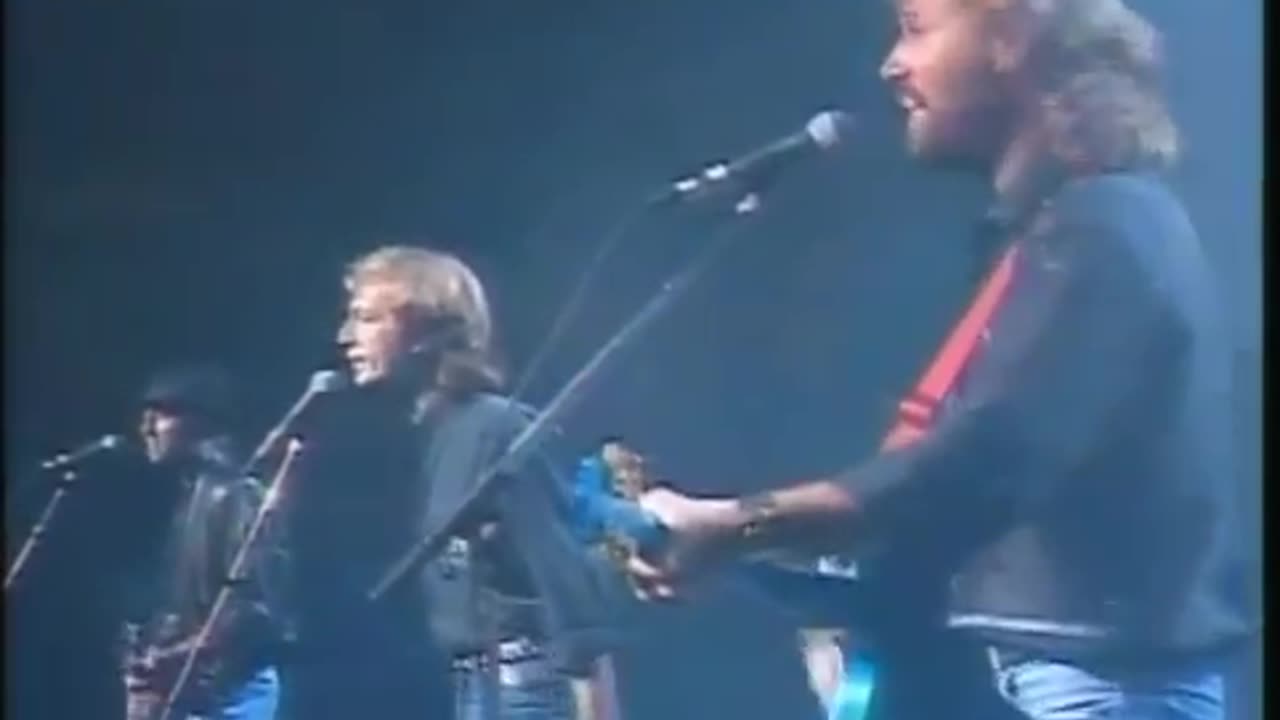 Bee Gees - Stayin' Alive 1989 Live