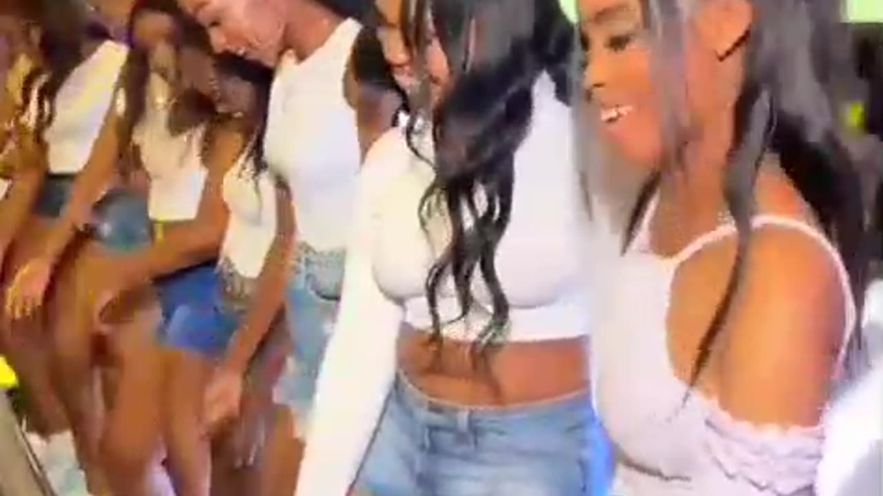 Her Friends Finally Gave up & jam.