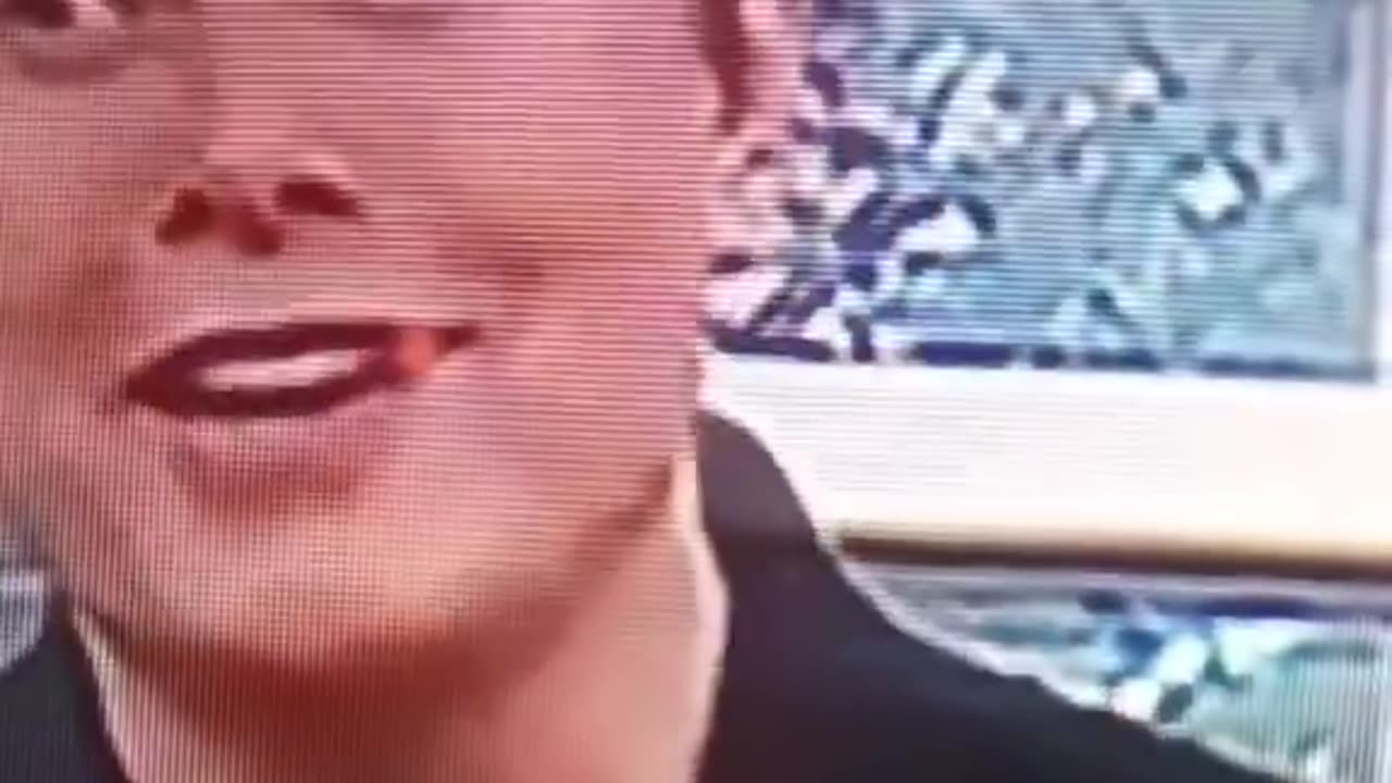 Reptilian or robot ??