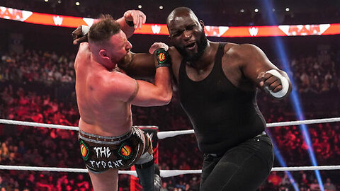 T-BAR vs. Omos: Raw Feb. 28, 2022 @WWE