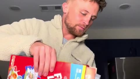 Brits try American foods that are BANNED in the UK