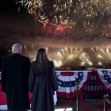The General - BREAKING： President Trump and Melania Trump are enjoying a spectacular fireworks displ