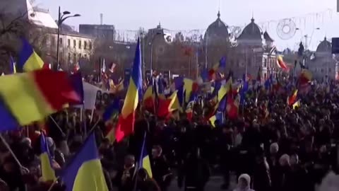 Romanians march thru Bucharest over cancelled democratic elections