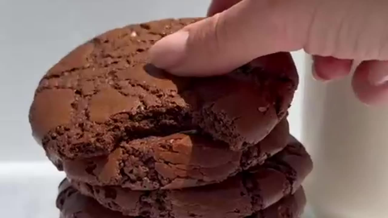 Chewy Gooey Brownie Cookies