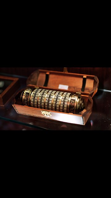 More Than Just a Smile: Unmasking the Genius Behind History's Most Famous Painting