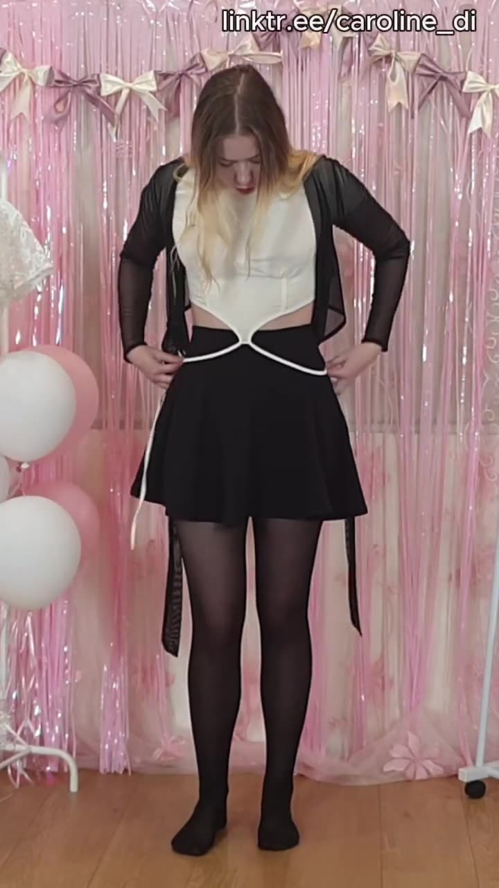 White Tops: Stylish Looks for Summer