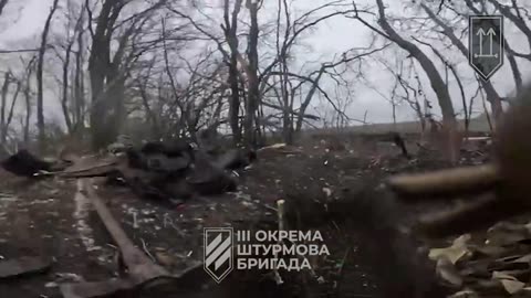 Ukrainian Soldiers Fighting for Their Life After Being Surrounded