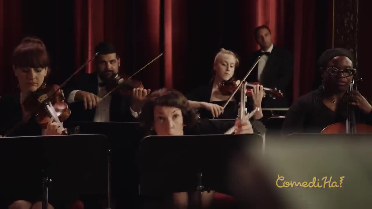 When your boss doesn't find you funny -- COMEDI