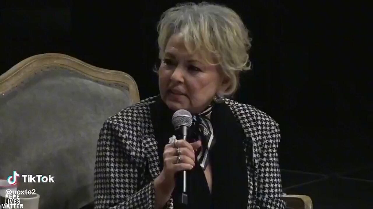 says, 'Go, baby!' 🔥🔥🔥🔥🔥🔥🔥 @therealroseanne
