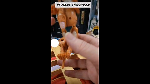 Transformers Generations WFC Golden Disk Collection Chapter 3 Mutant Tigertron