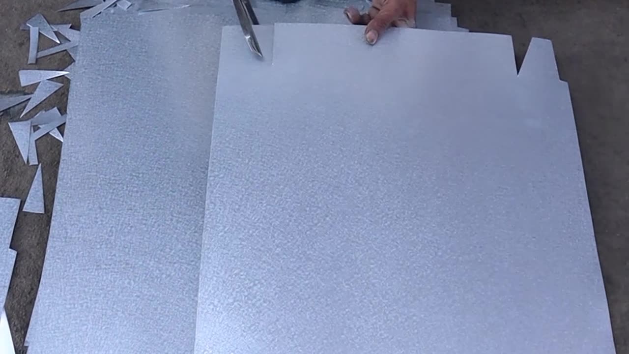 From Metal to Masterpiece: The Creative Process of Baking Tray Manufacturing