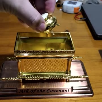 ¿Qué contenía el Arca de la Alianza? - Padre Jesús Silva