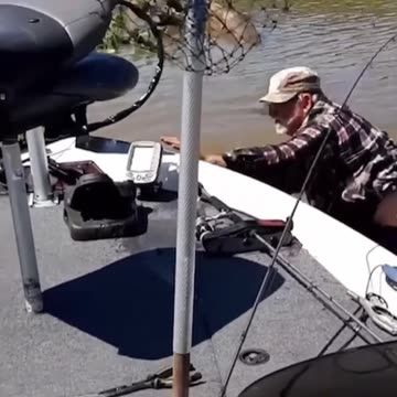 Fishing fail #shorts #129
